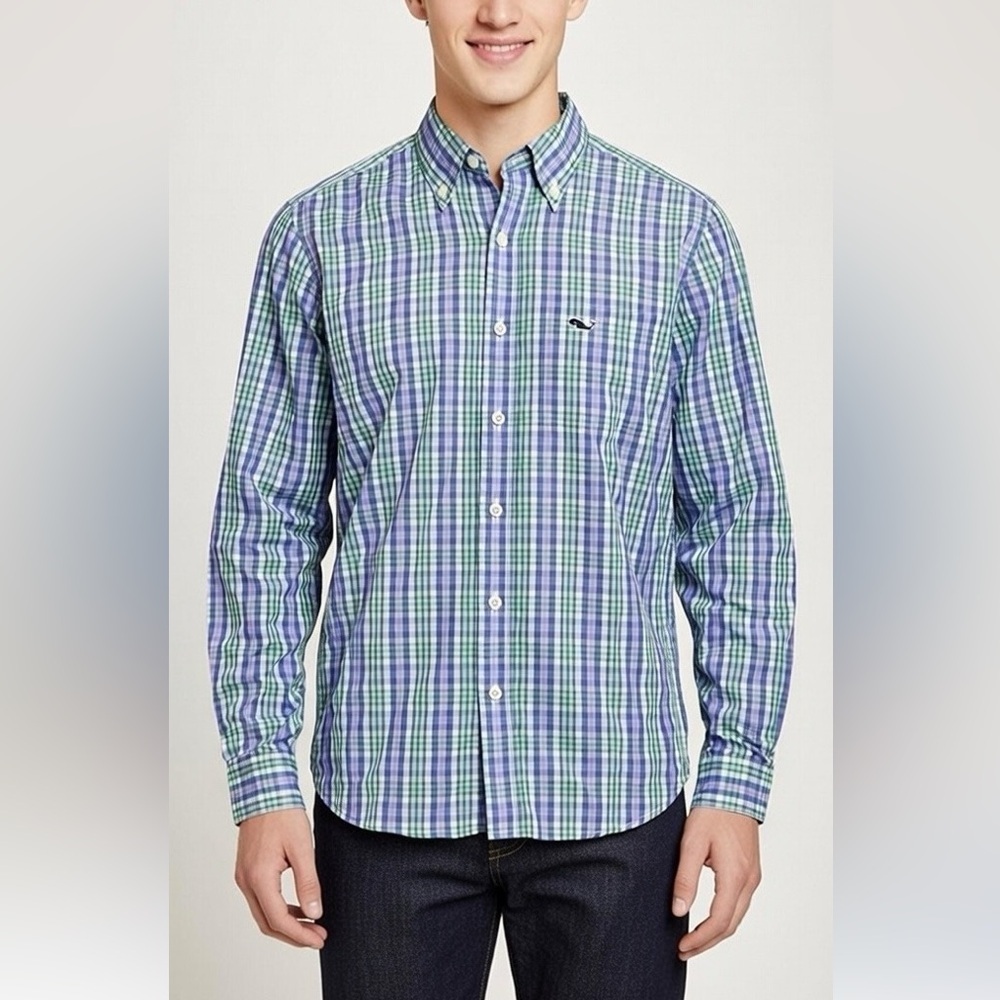 Vineyard Vines Classic Collegiate Buttoned Shirt - Small